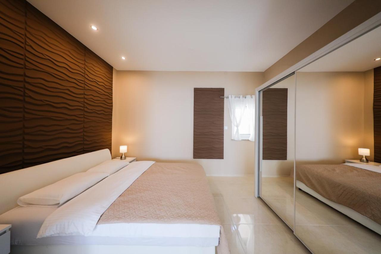 Apartments Zelic Zadar Extérieur photo