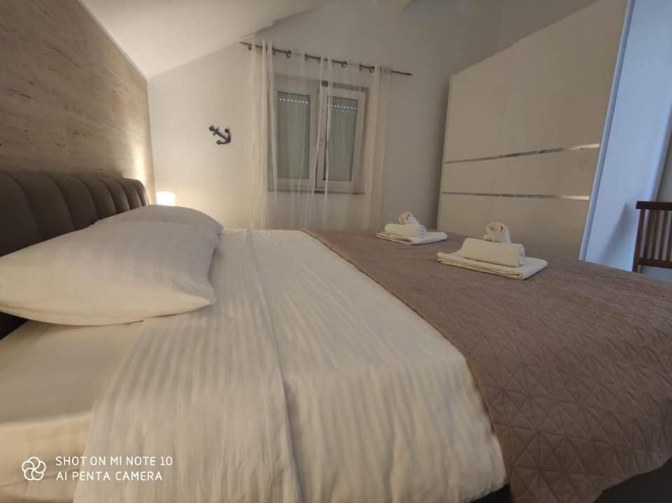 Apartments Zelic Zadar Extérieur photo