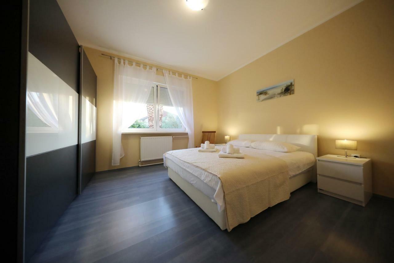 Apartments Zelic Zadar Extérieur photo